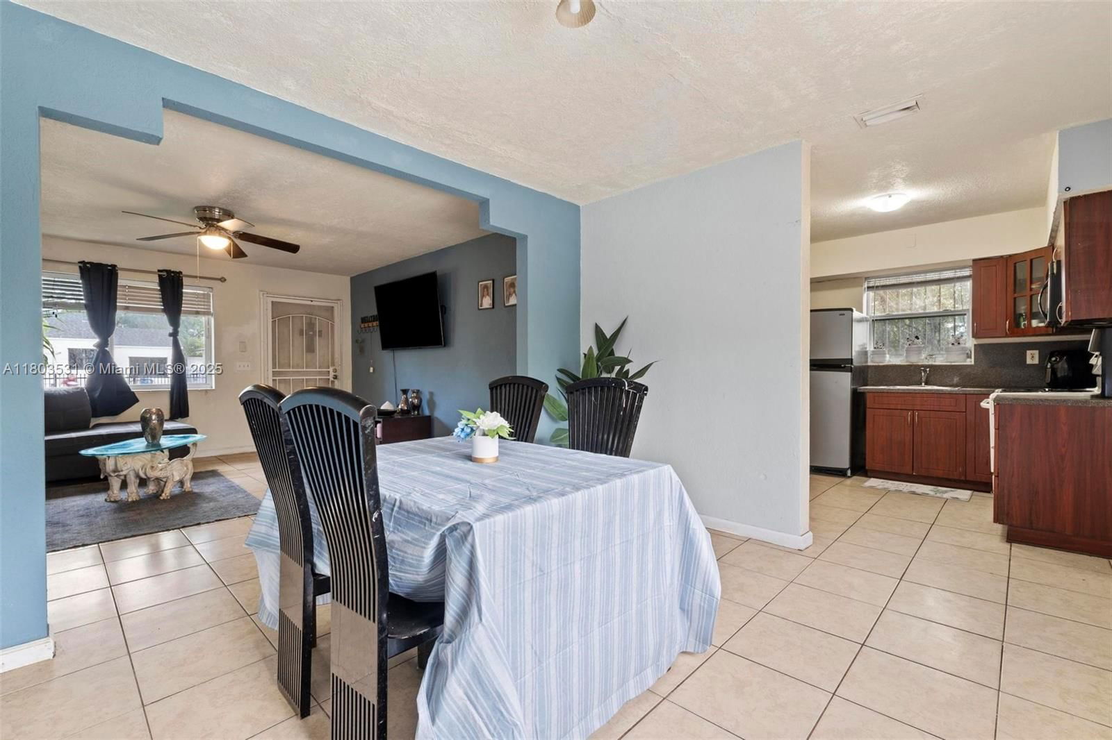 Real estate property located at 941 76th St, Miami-dade, Stephen Manor, Miami, FL