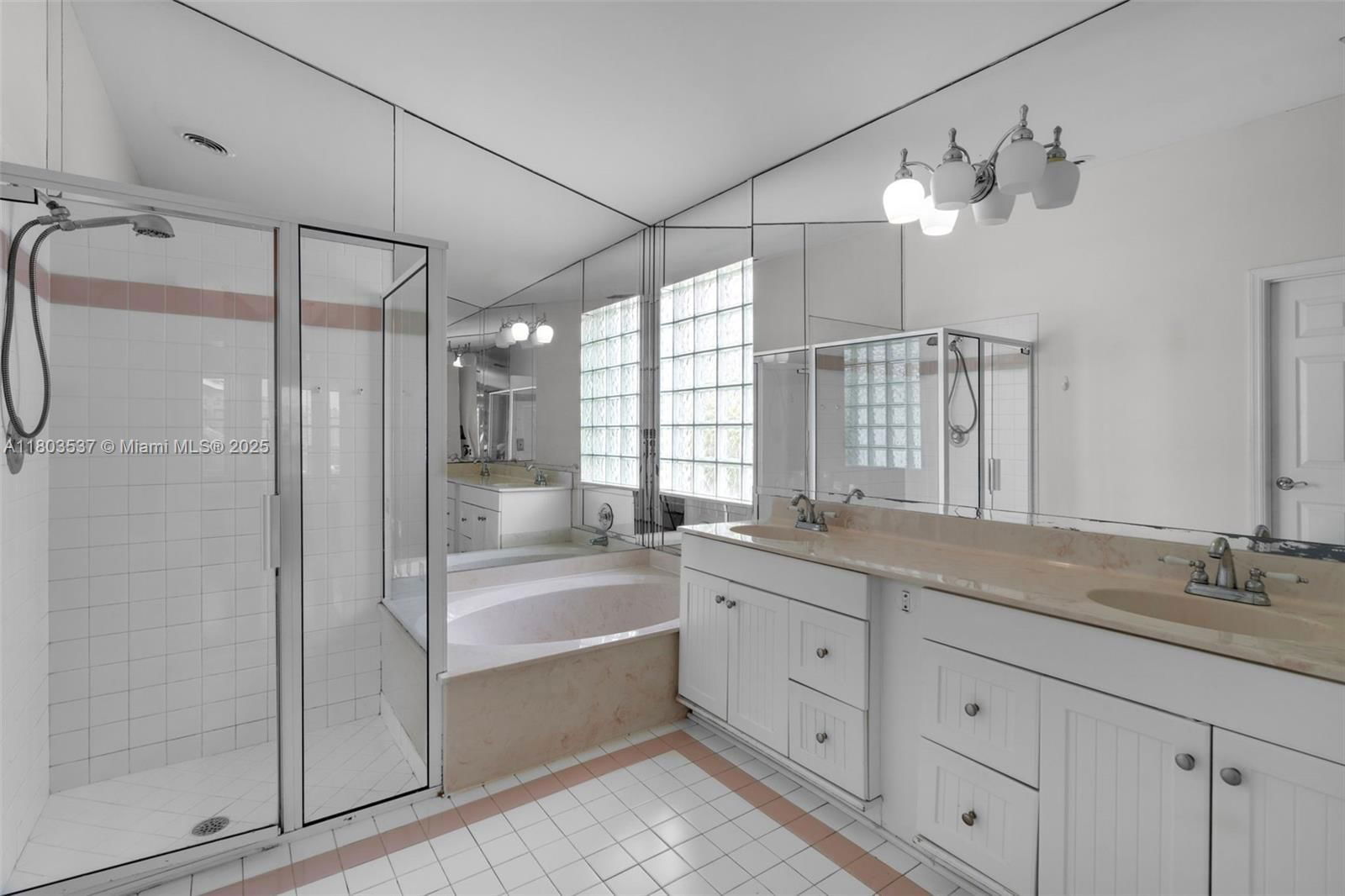 Real estate property located at 1903 180th Ter, Broward, Silver Lakes Phase Iii, Miramar, FL