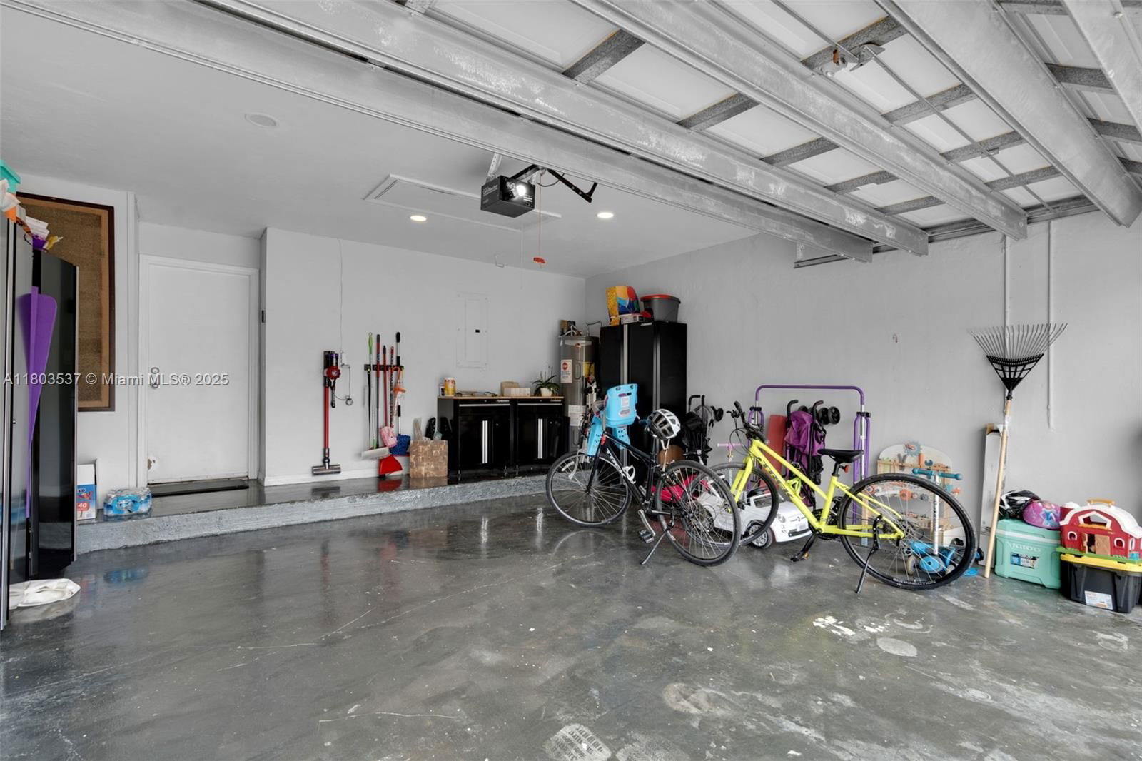 Real estate property located at 1903 180th Ter, Broward, Silver Lakes Phase Iii, Miramar, FL