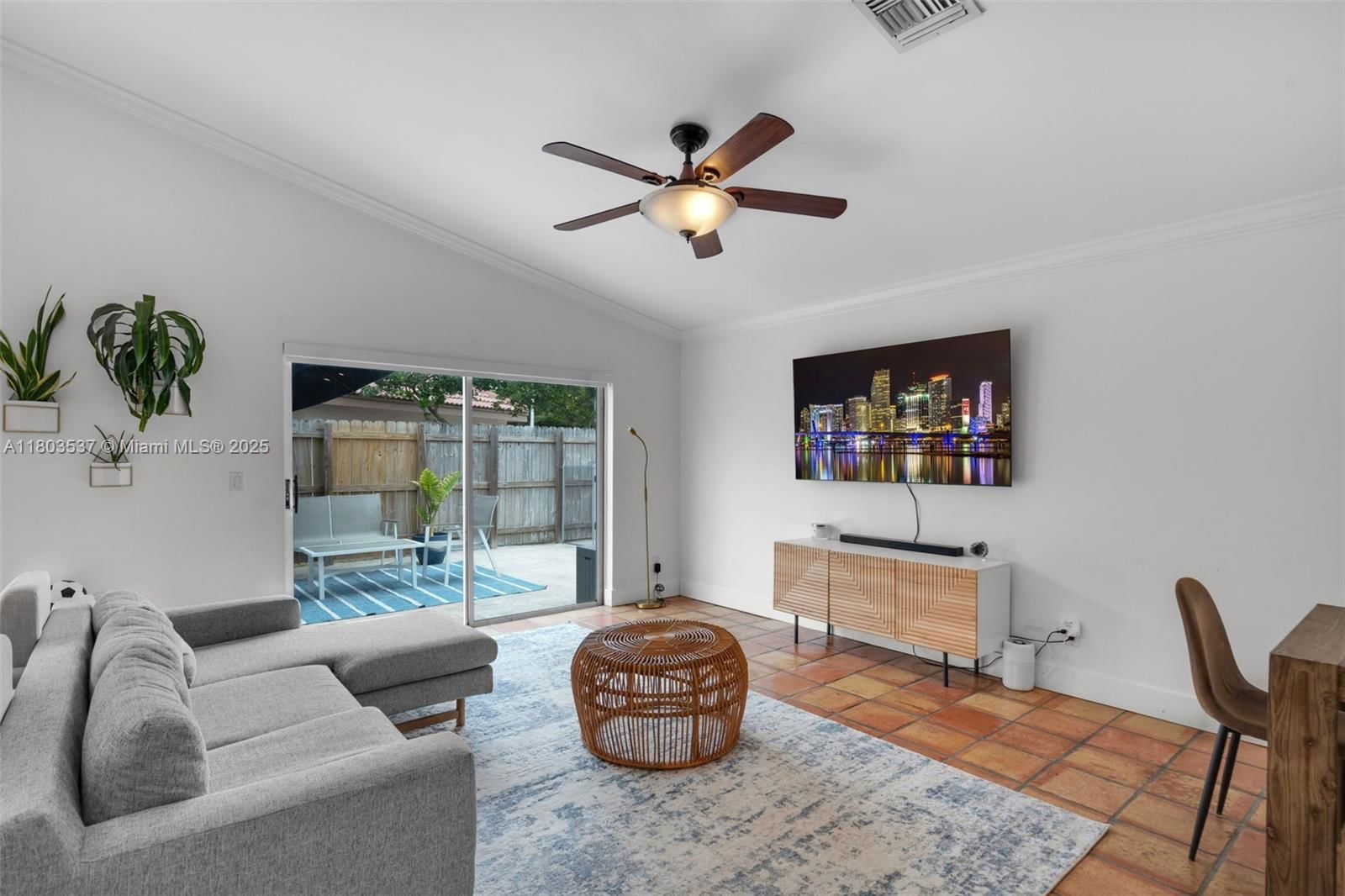 Real estate property located at 1903 180th Ter, Broward, Silver Lakes Phase Iii, Miramar, FL