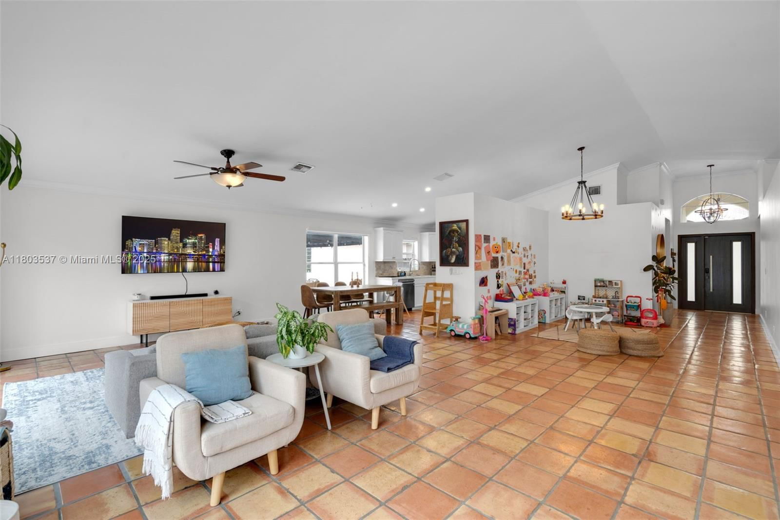 Real estate property located at 1903 180th Ter, Broward, Silver Lakes Phase Iii, Miramar, FL