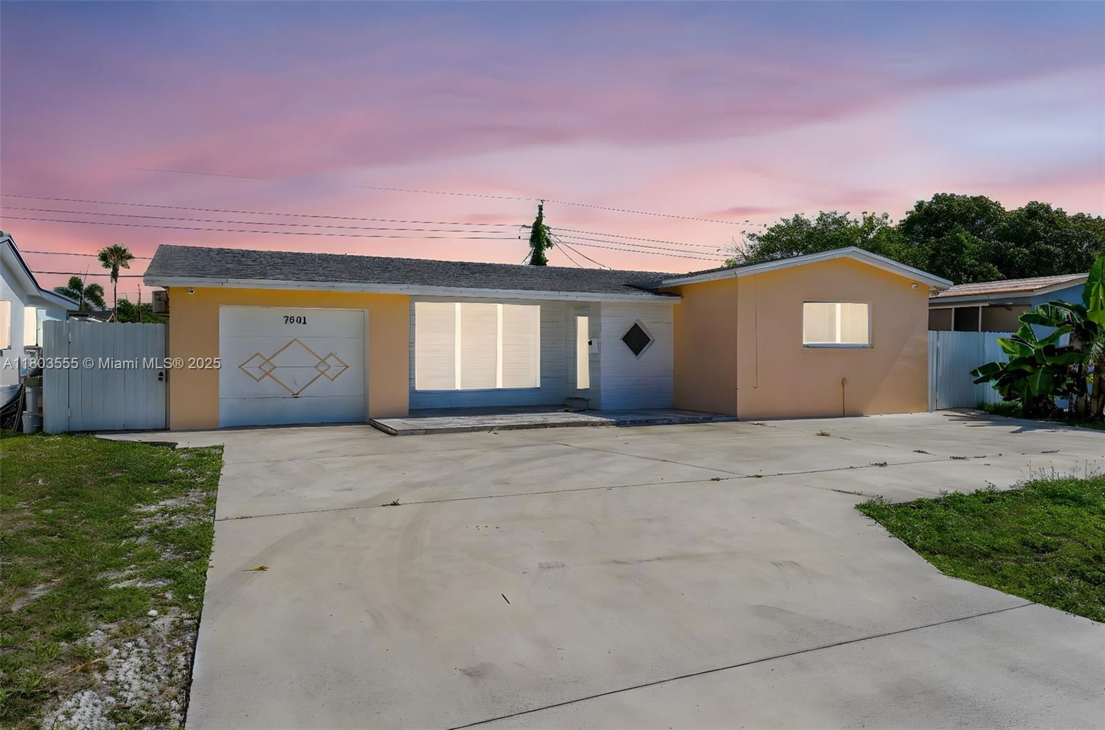 Real estate property located at 7601 Harbour Blvd, Broward, Miramar Park Fourth Add, Miramar, FL