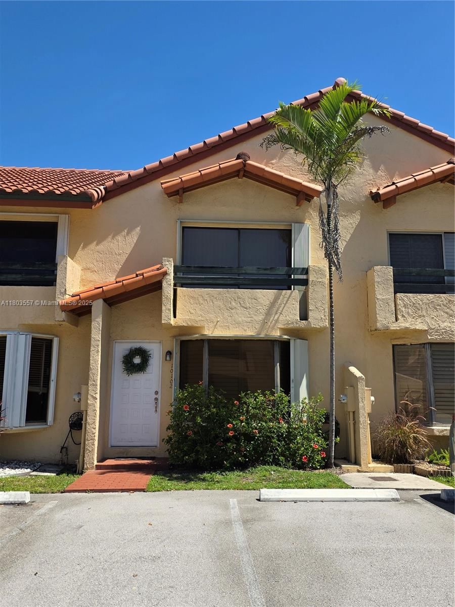 Real estate property located at 10102 77th Ct, Miami-dade, Dadeland Cove Sec 1, Miami, FL
