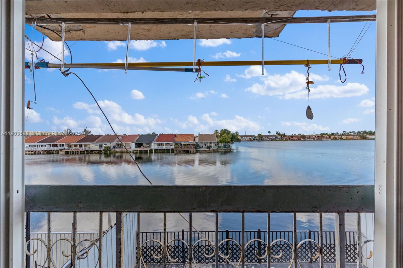 Real estate property located at 5530 26th Ct #209, Miami-dade, Vista Alegre Townhomes Co, Hialeah, FL