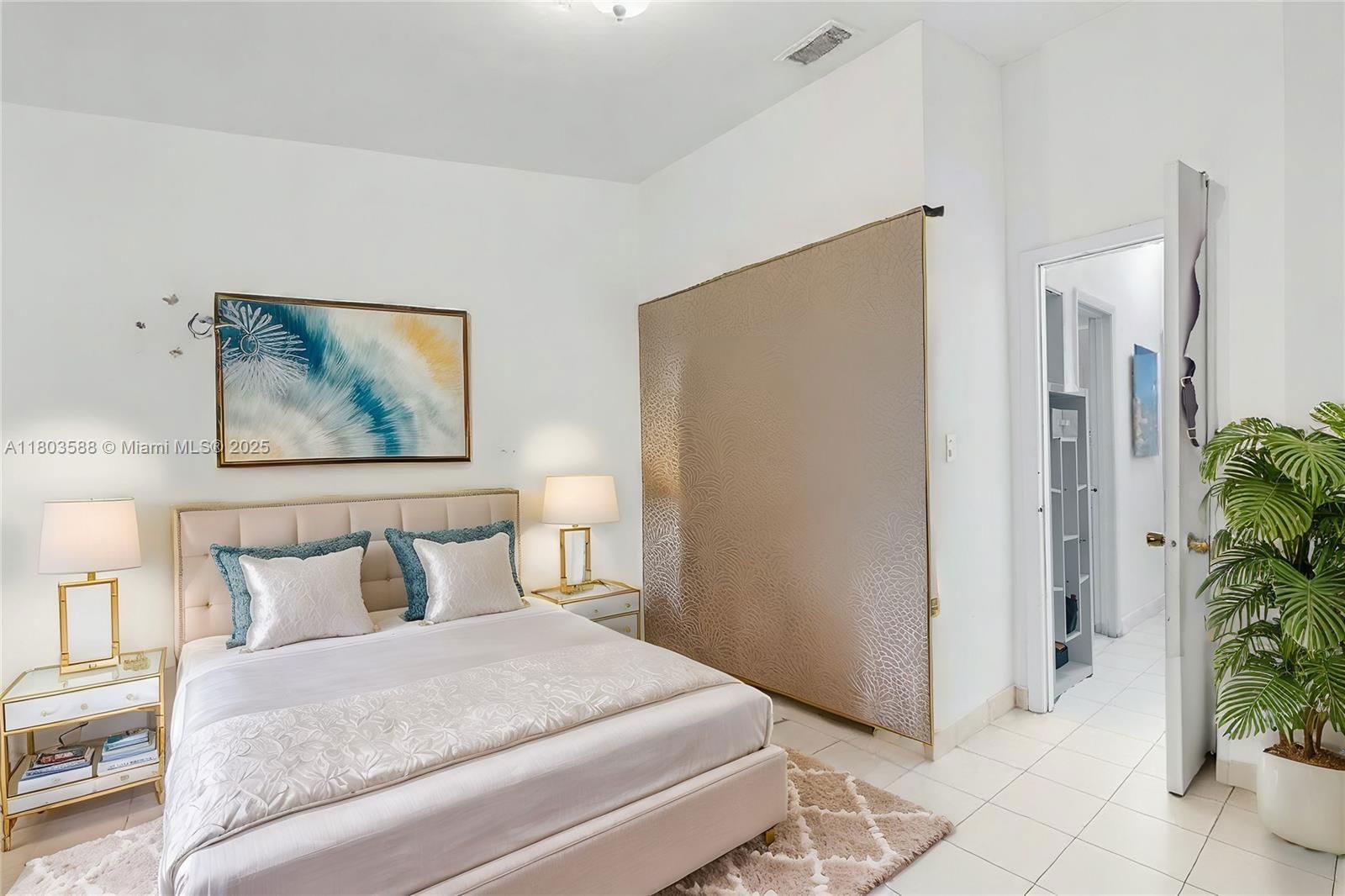 Real estate property located at 5530 26th Ct #209, Miami-dade, Vista Alegre Townhomes Co, Hialeah, FL