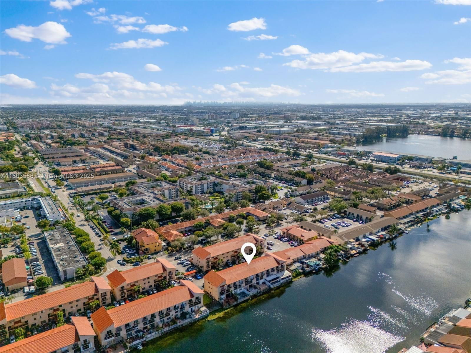 Real estate property located at 5530 26th Ct #209, Miami-dade, Vista Alegre Townhomes Co, Hialeah, FL