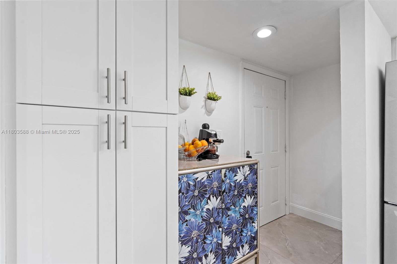 Real estate property located at 5530 26th Ct #209, Miami-dade, Vista Alegre Townhomes Co, Hialeah, FL