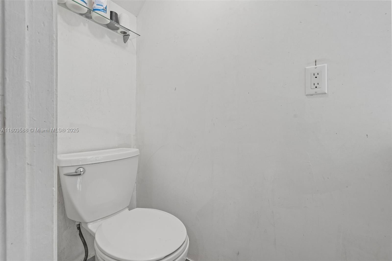 Real estate property located at 5530 26th Ct #209, Miami-dade, Vista Alegre Townhomes Co, Hialeah, FL