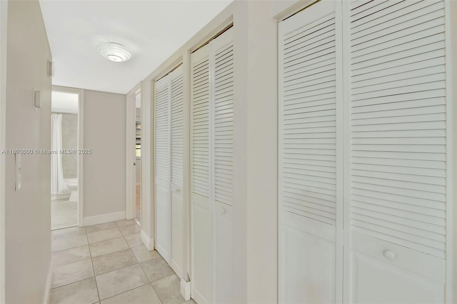 Real estate property located at 7915 86th St #705, Miami-dade, Kings Creek West Condo Bl, Miami, FL