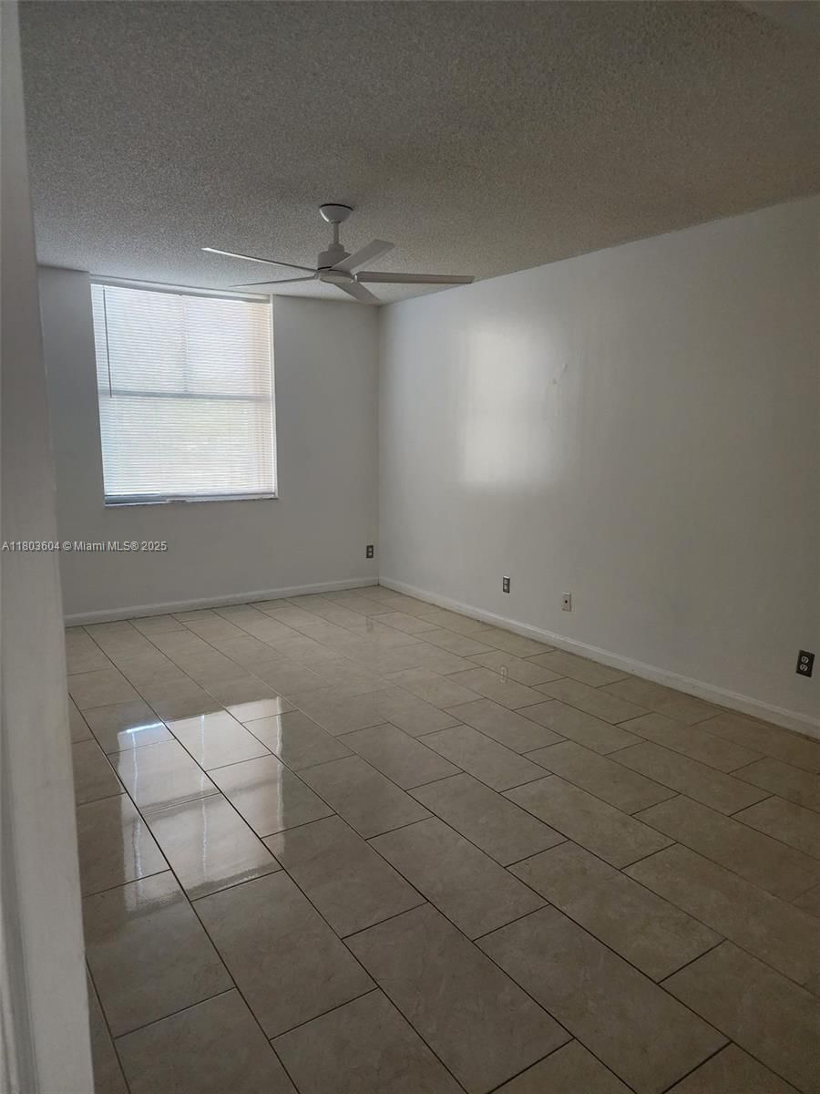 Real estate property located at 1450 3rd Ave #208, Broward, Sheridan East Condo Bldg, Dania Beach, FL