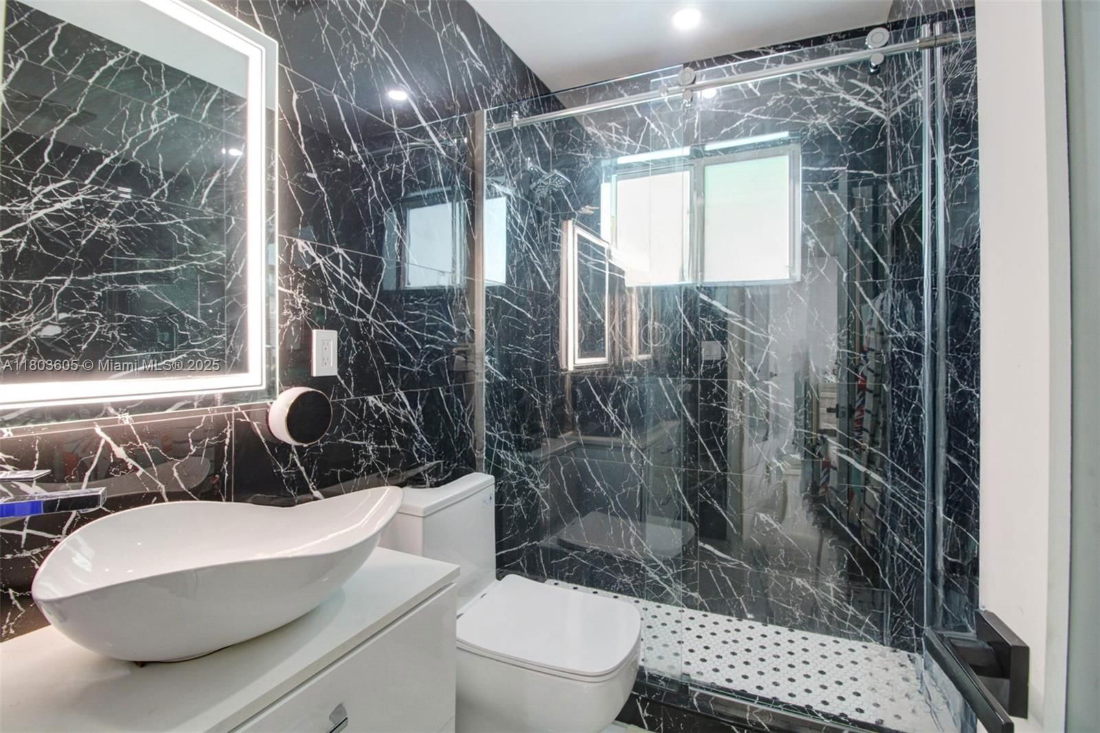 Real estate property located at 7917 Kismet St, Broward, Miramar Sec 11, Miramar, FL