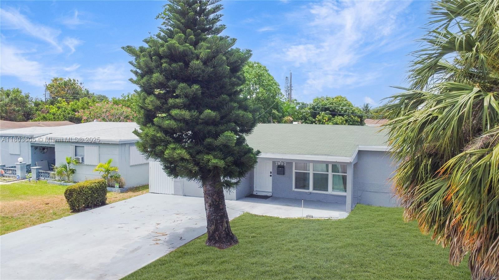 Real estate property located at 7917 Kismet St, Broward, Miramar Sec 11, Miramar, FL