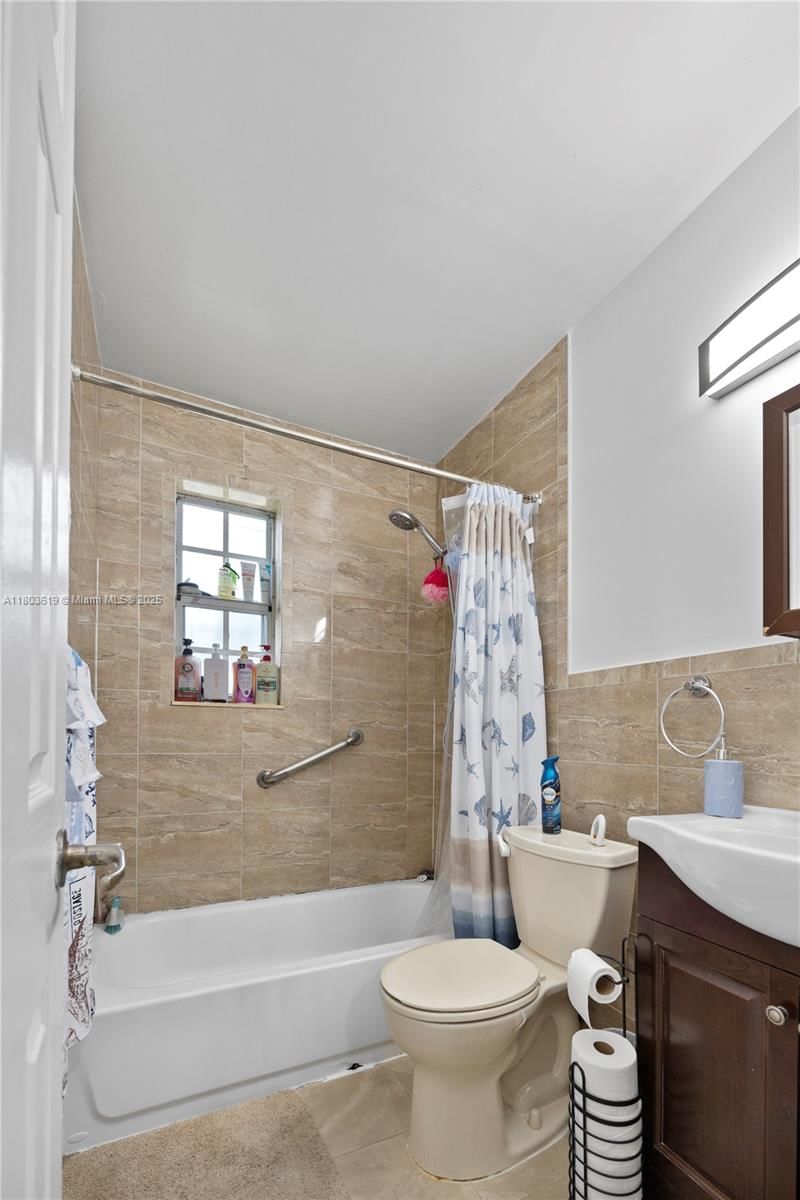 Real estate property located at 9210 41st St, Miami-dade, Ascot Park, Miami, FL