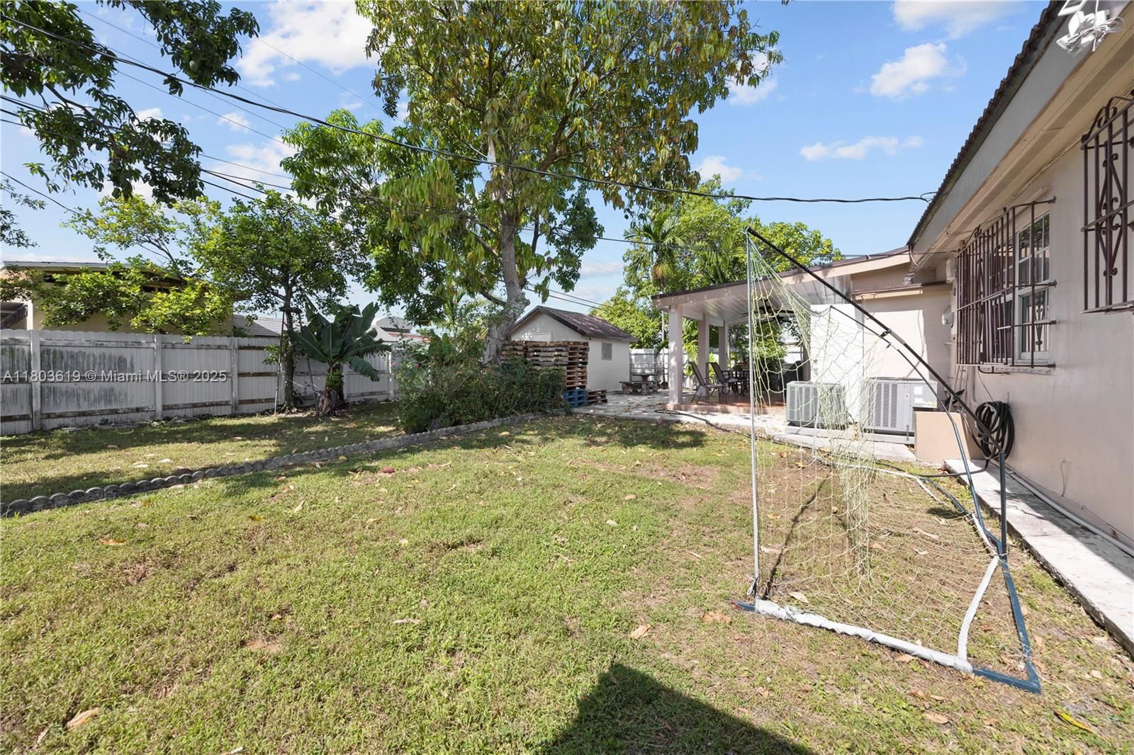 Real estate property located at 9210 41st St, Miami-dade, Ascot Park, Miami, FL
