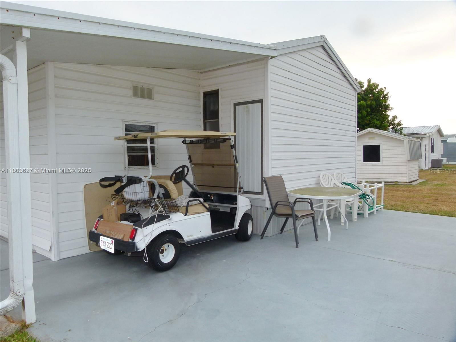 Real estate property located at 1601 US Highway 441 #135, Okeechobee, Oasis Village, Okeechobee, FL