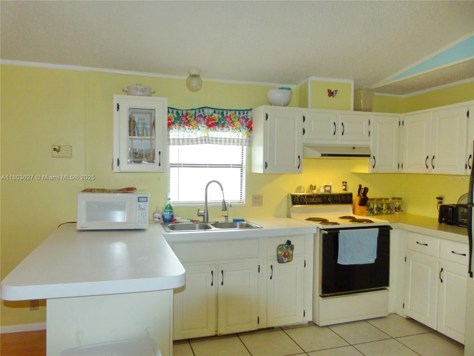 Real estate property located at 1601 US Highway 441 #135, Okeechobee, Oasis Village, Okeechobee, FL