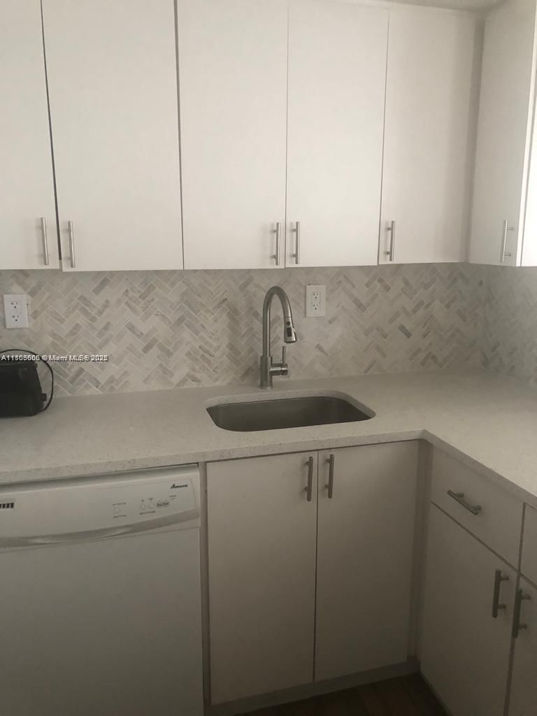 Real estate property located at 250 180th Dr #108, Miami-dade, Caribbean Breeze Condo, Sunny Isles Beach, FL