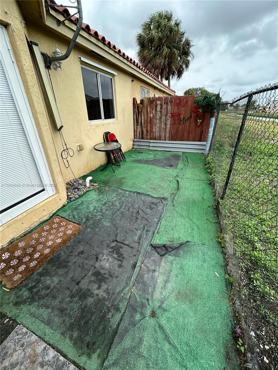 Real estate property located at 61 13th Ave #11, Miami-dade, Edgewater Condo, Homestead, FL