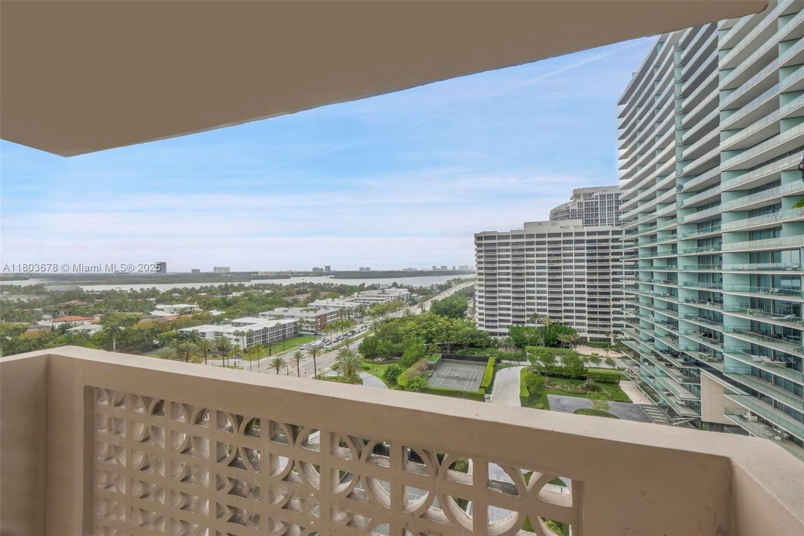 Real estate property located at 10185 Collins Ave #1502, Miami-dade, The Plaza Of Bal Harbour, Bal Harbour, FL