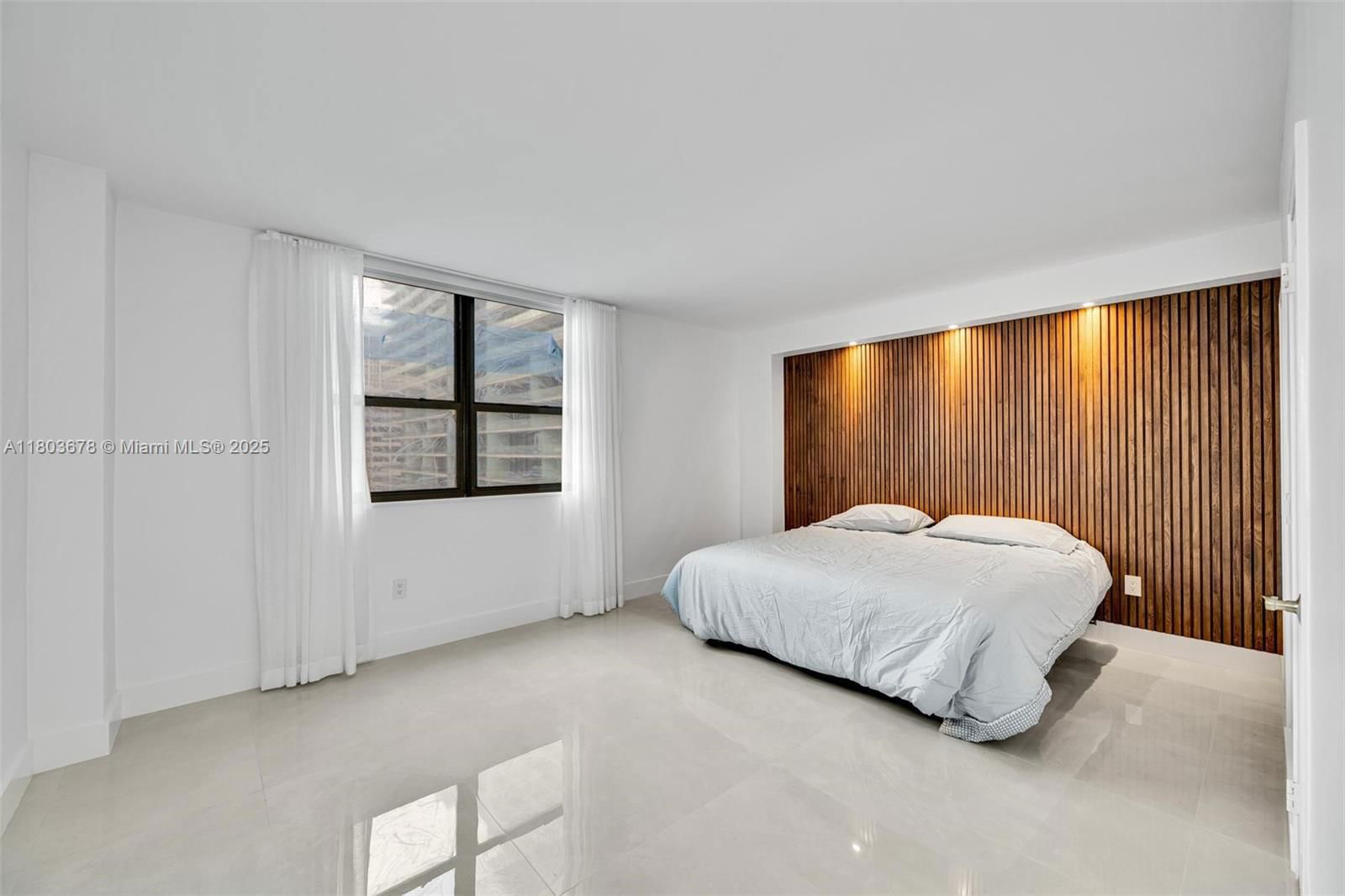 Real estate property located at 10185 Collins Ave #1502, Miami-dade, The Plaza Of Bal Harbour, Bal Harbour, FL