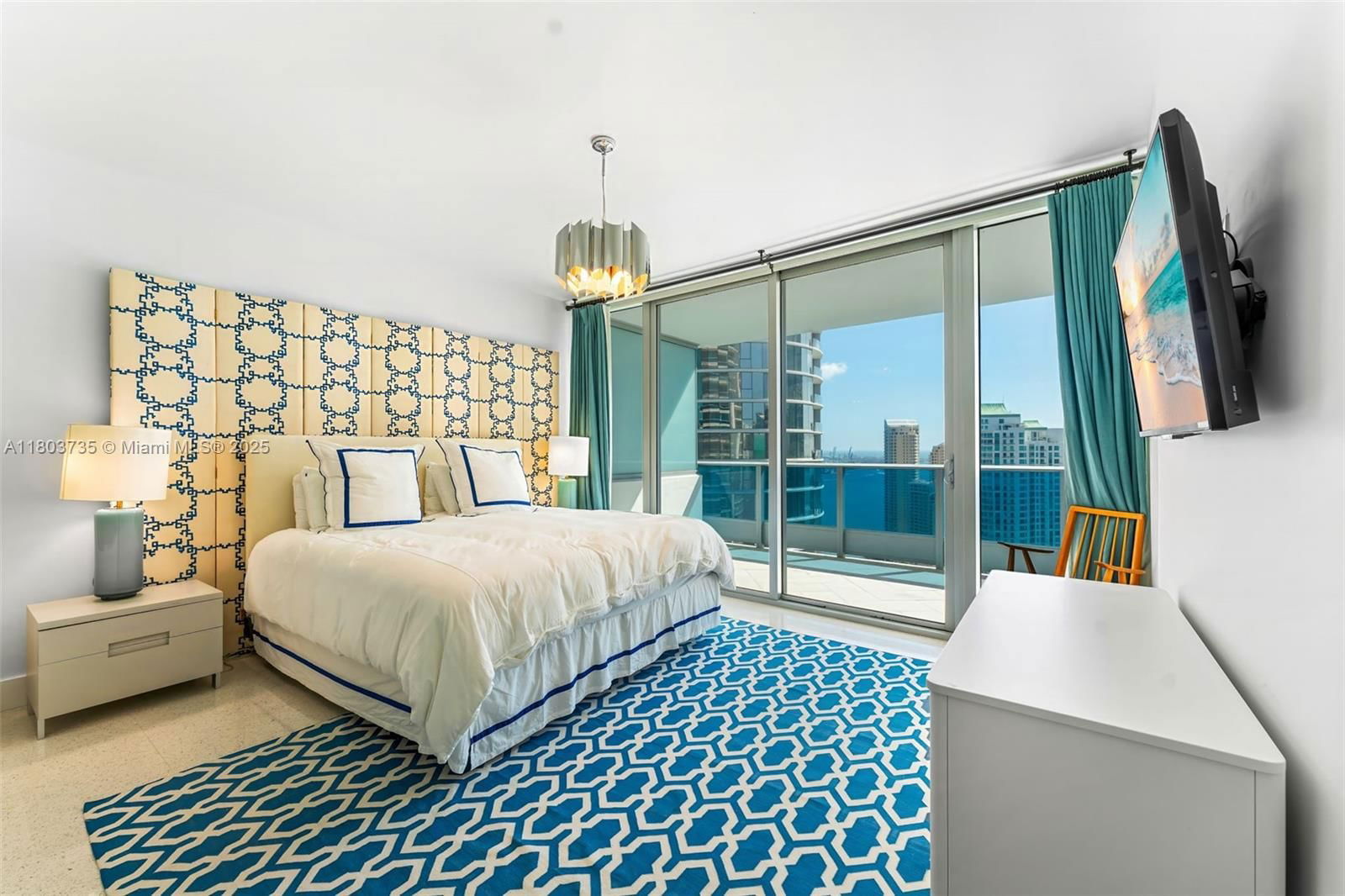 Real estate property located at 200 Biscayne Boulevard Way #4005, Miami-dade, Epic West Condo, Miami, FL