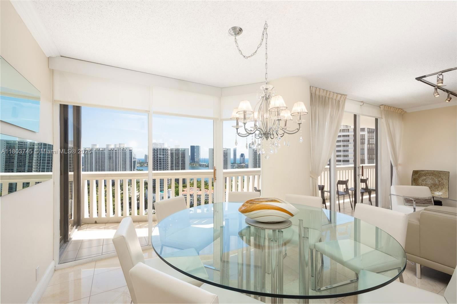 Real estate property located at 1000 Island Blvd #2707, Miami-dade, Williams Island, Aventura, FL