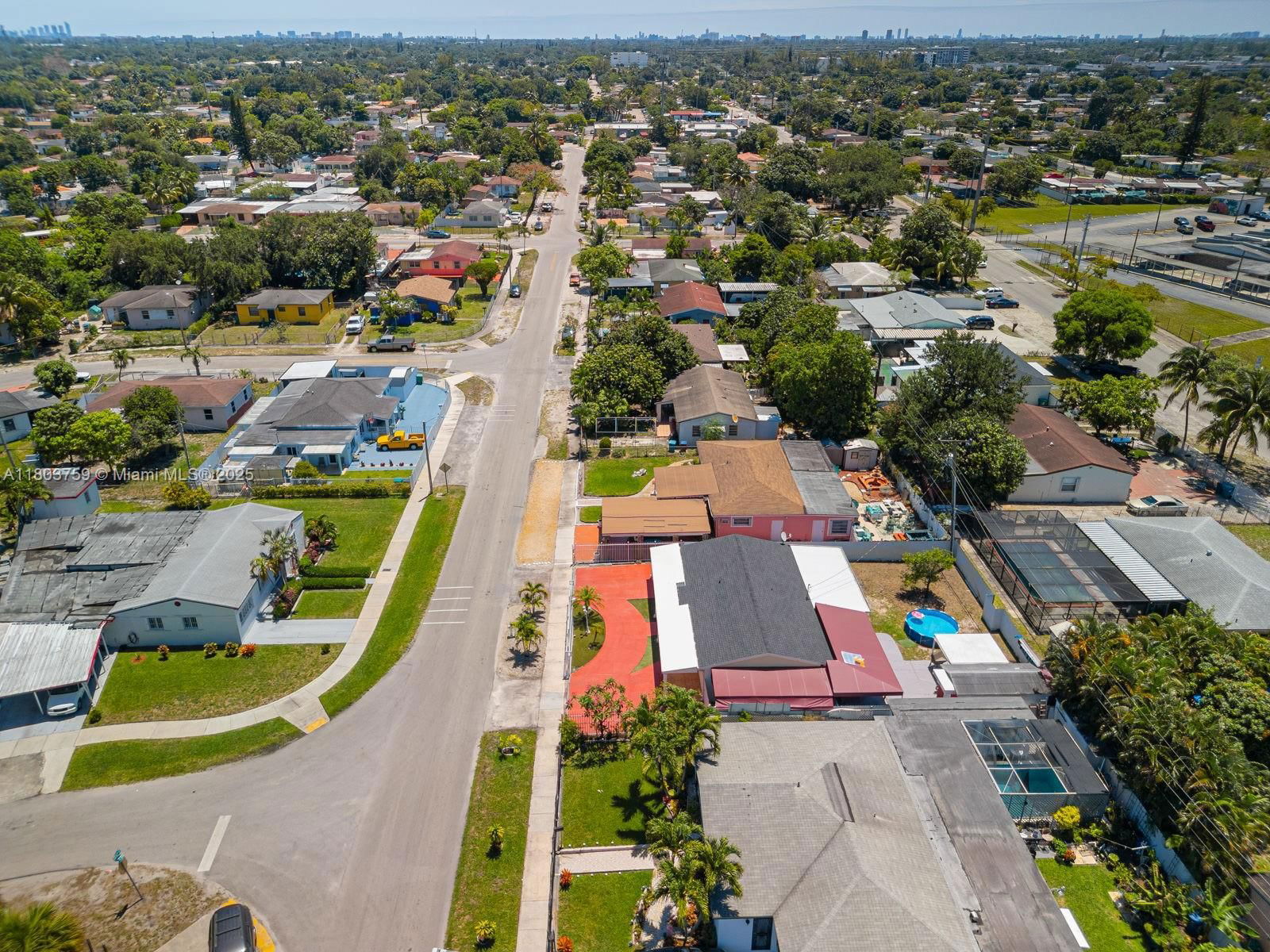 Real estate property located at 3440 87th Ter, Miami-dade, Broadmoor Manor, Miami, FL