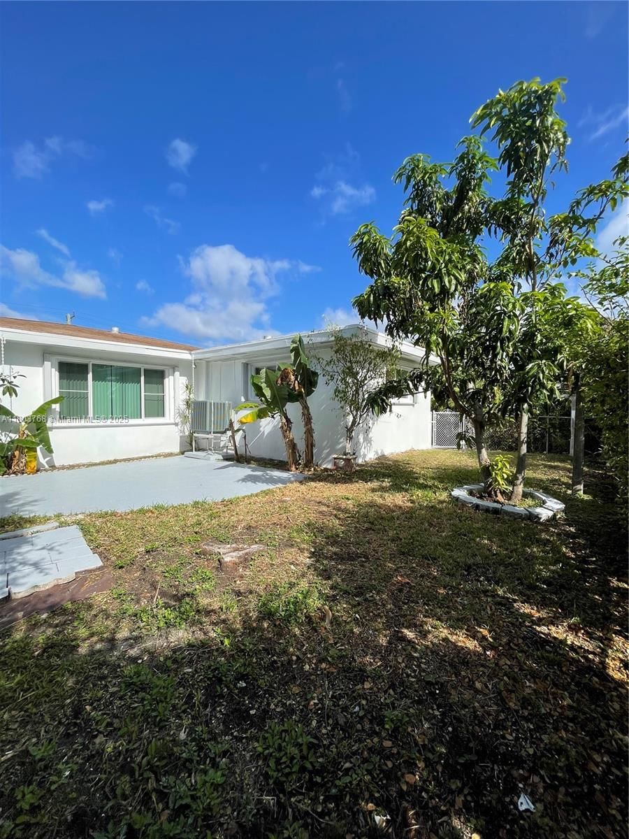 Real estate property located at 8851 Byron ave, Miami-dade, Second Amd Plat Of Norman, Surfside, FL