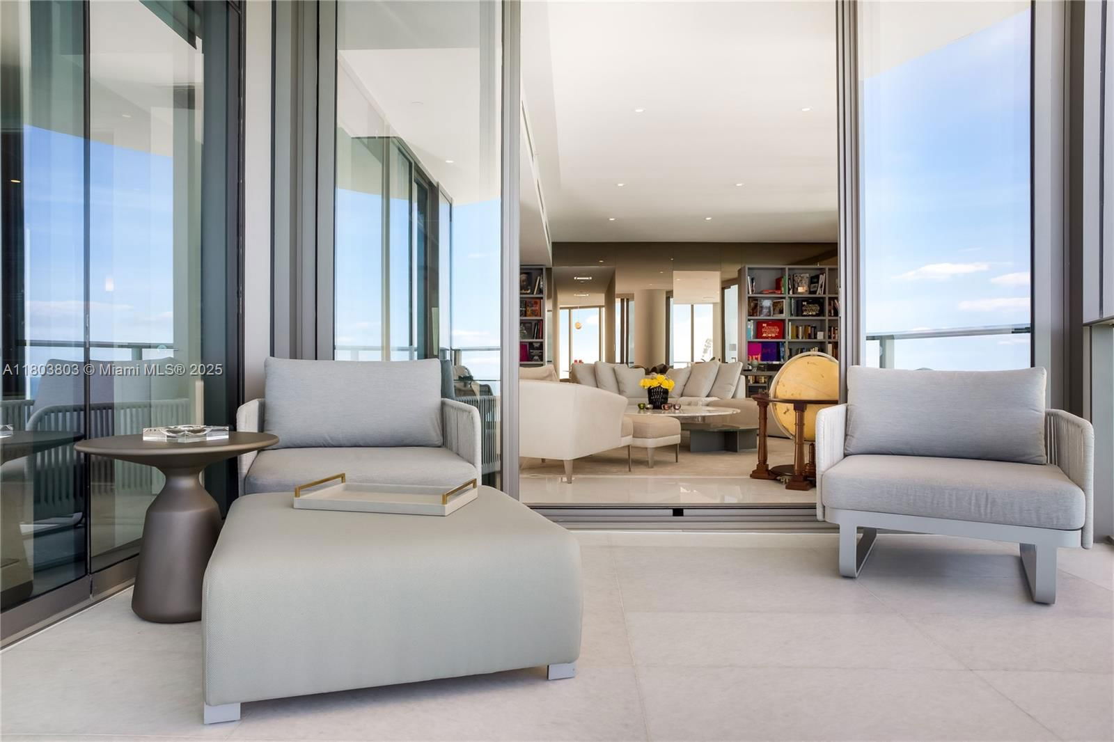 Real estate property located at 15701 Collins Ave #3201, Miami-dade, 15701 Collins Condo, Sunny Isles Beach, FL