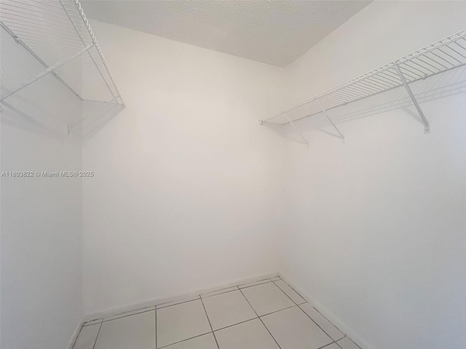 Real estate property located at 7401 16th St #408, Broward, Plantation Forest Condo, Plantation, FL