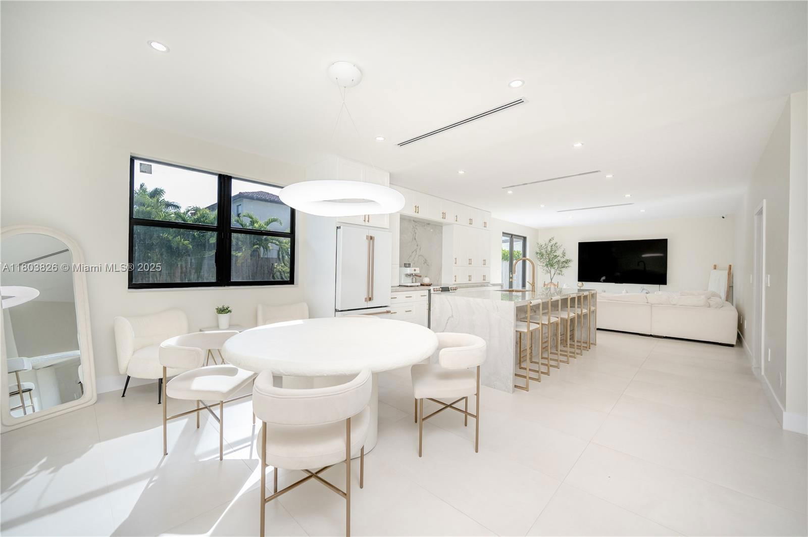 Real estate property located at 15282 173rd Ln, Miami-dade, Venetian Parc West, Miami, FL