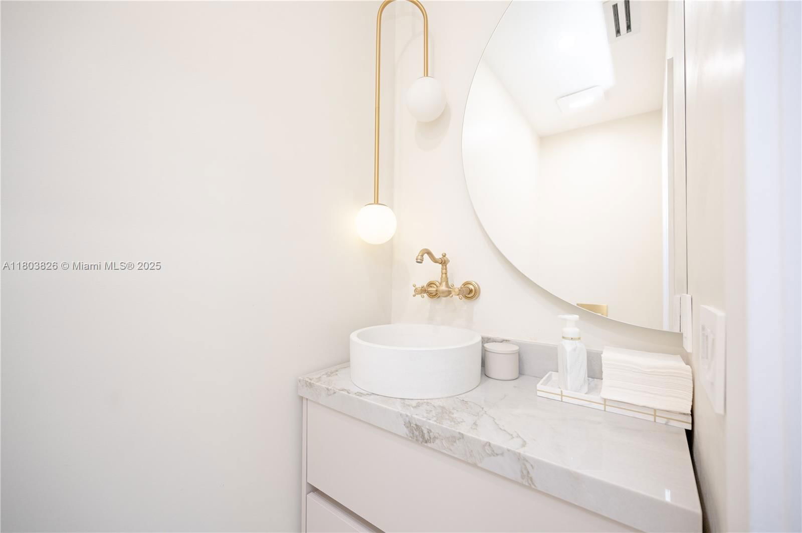 Real estate property located at 15282 173rd Ln, Miami-dade, Venetian Parc West, Miami, FL
