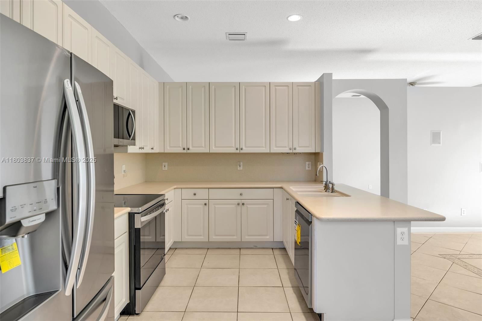 Real estate property located at 13356 27th St, Broward, Pod 8 At Monarch Lakes, Miramar, FL