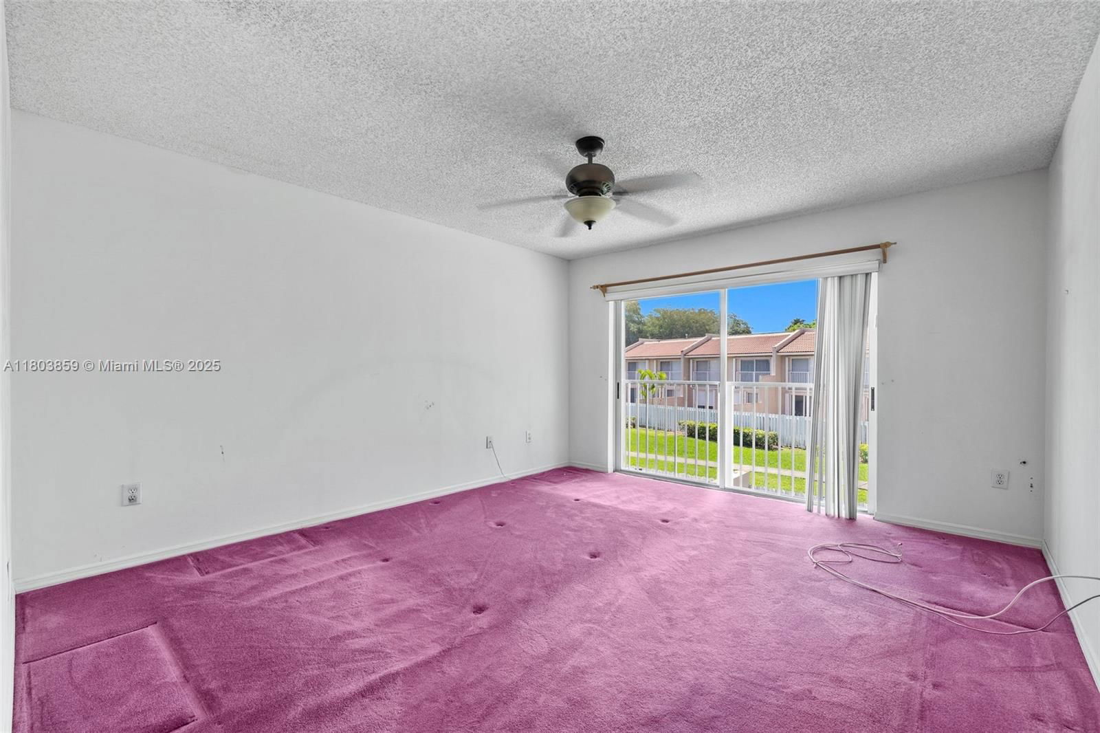 Real estate property located at 10226 52nd Ln, Miami-dade, Doral Greens, Doral, FL