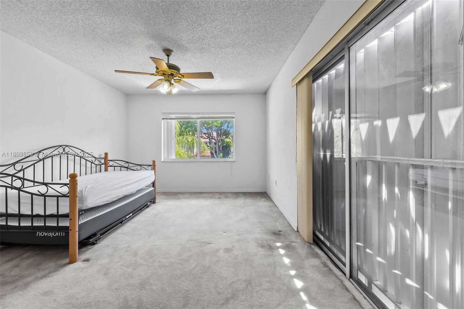 Real estate property located at 10226 52nd Ln, Miami-dade, Doral Greens, Doral, FL