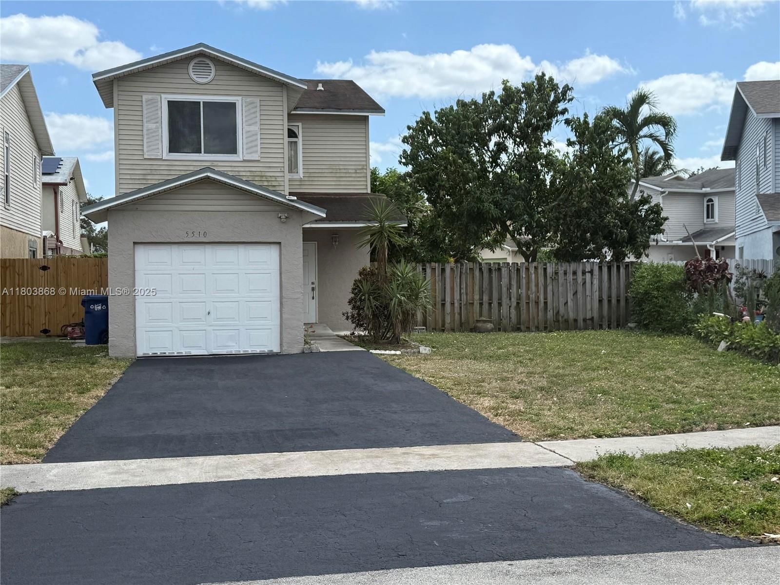 Real estate property located at 5510 22nd St, Broward, Orchard Lake Townhouses, Lauderhill, FL