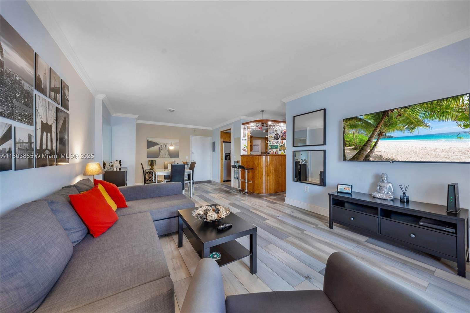Real estate property located at 400 Kings Point Dr #1021, Miami-dade, Coastal Towers Condo, Sunny Isles Beach, FL