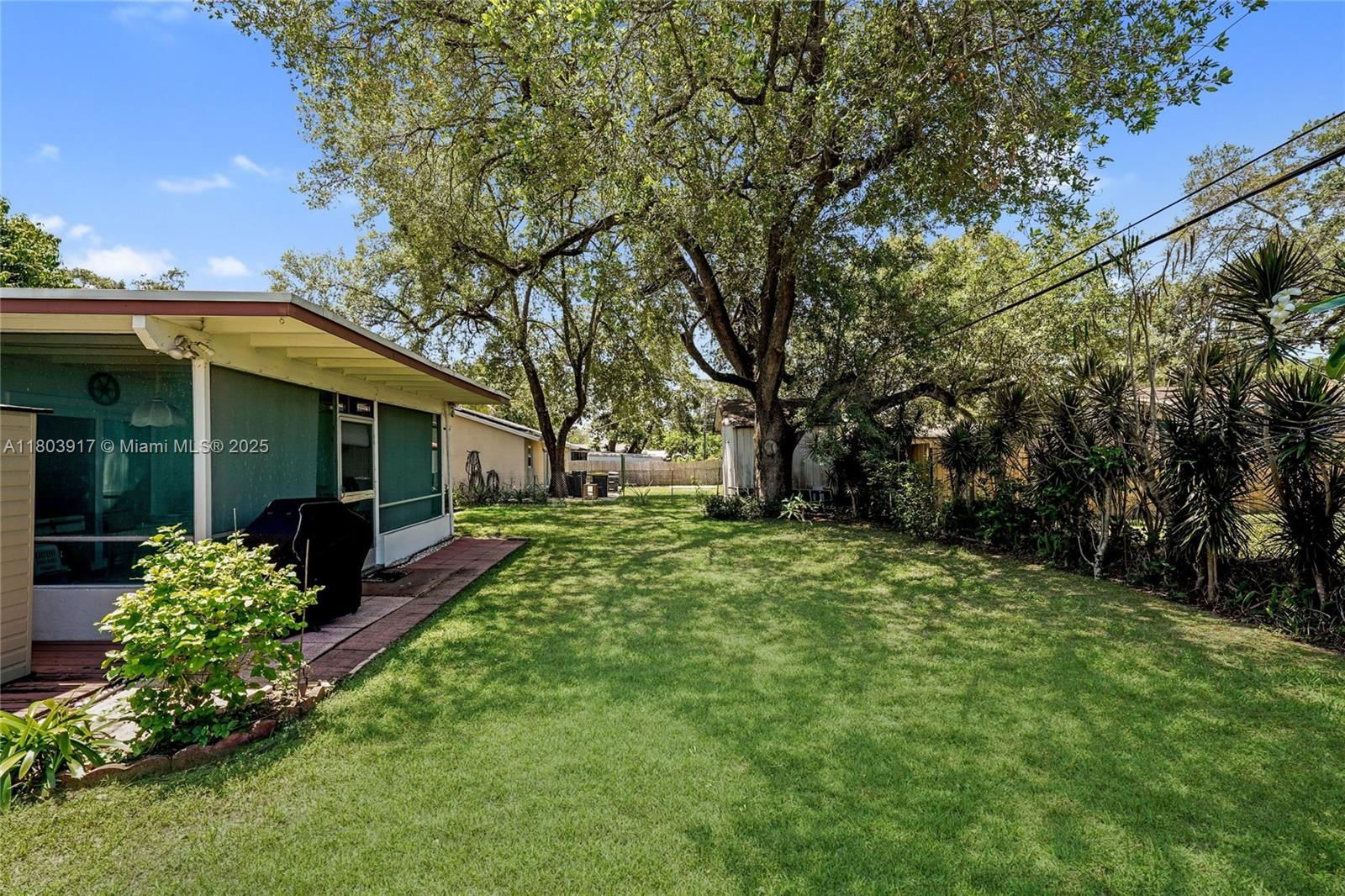 Real estate property located at 4641 25th Ave, Broward, Seaboard Park, Dania Beach, FL