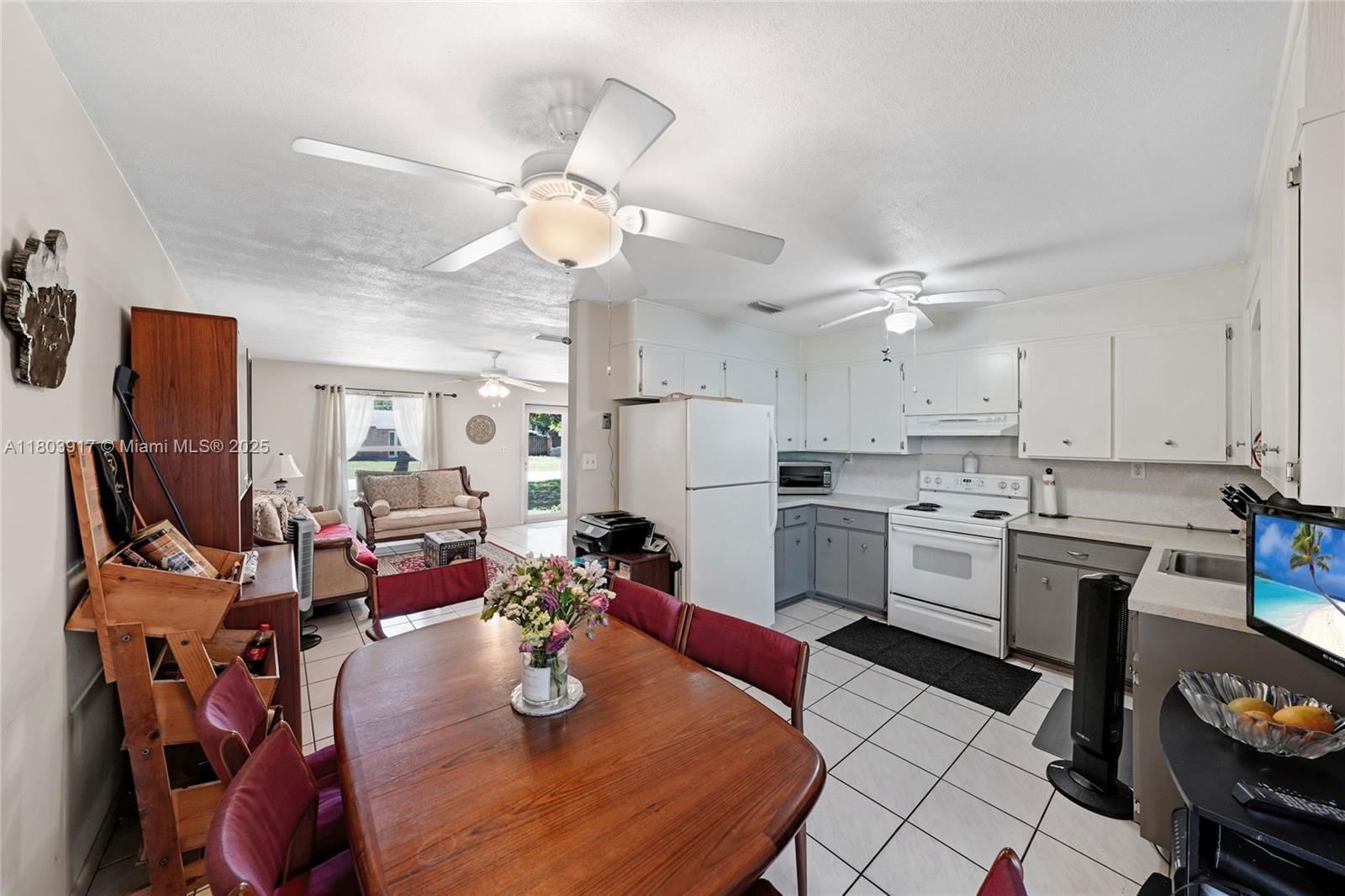 Real estate property located at 4641 25th Ave, Broward, Seaboard Park, Dania Beach, FL
