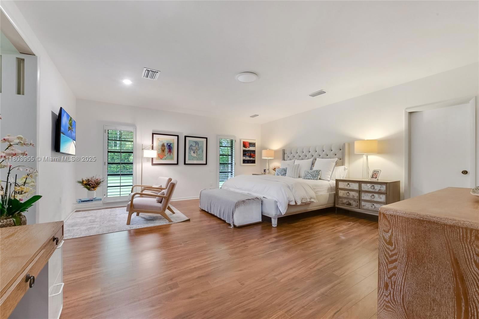 Real estate property located at 8290 La Rampa St, Miami-dade, Cocoplum Sec 1, Coral Gables, FL