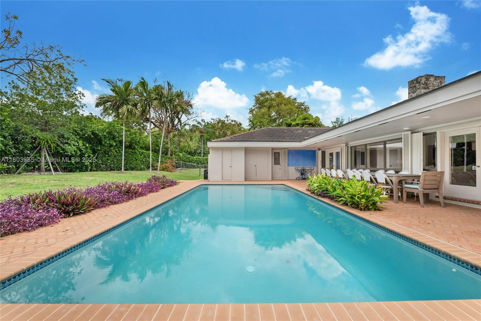 Real estate property located at 8290 La Rampa St, Miami-dade, Cocoplum Sec 1, Coral Gables, FL