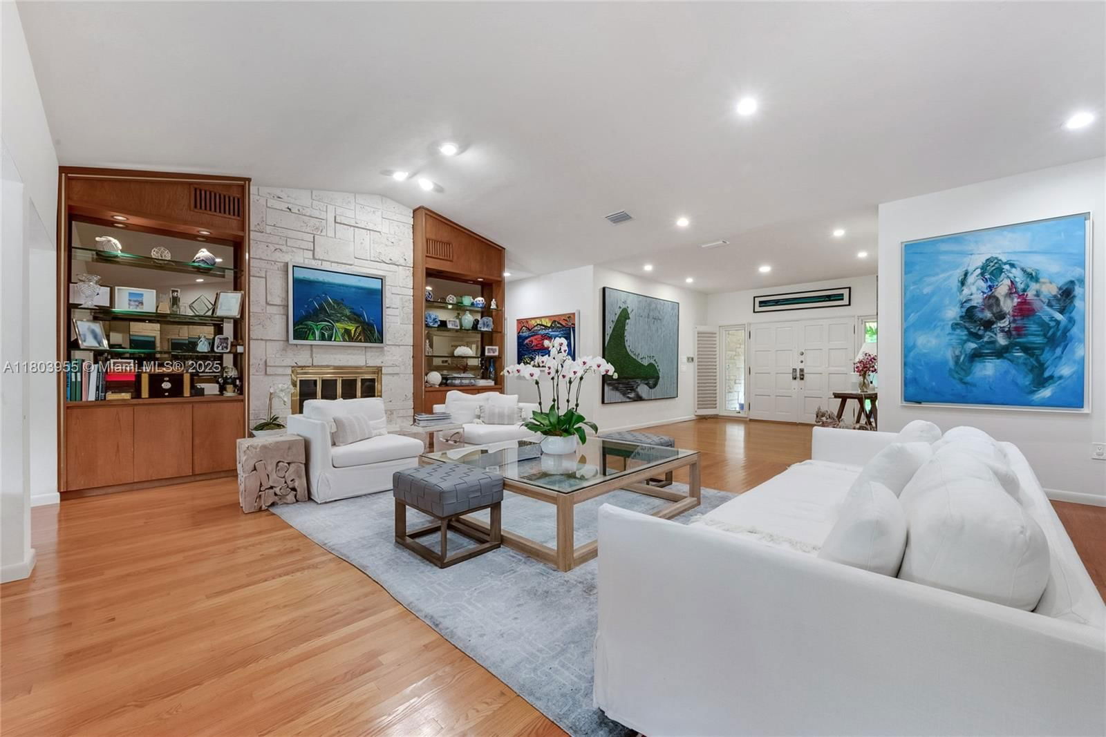 Real estate property located at 8290 La Rampa St, Miami-dade, Cocoplum Sec 1, Coral Gables, FL