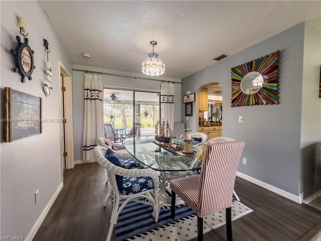 Real estate property located at 920 4th Pl, Lee, Cape Coral, Cape Coral, FL