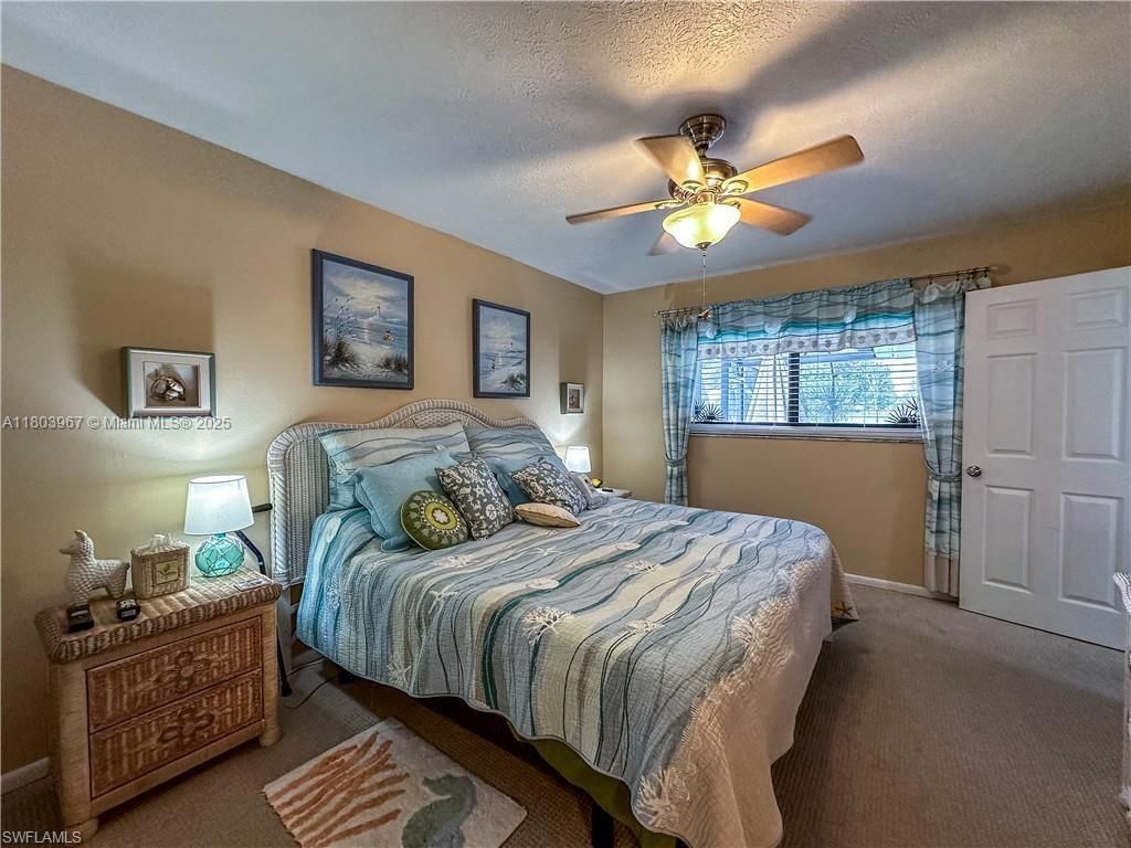 Real estate property located at 920 4th Pl, Lee, Cape Coral, Cape Coral, FL