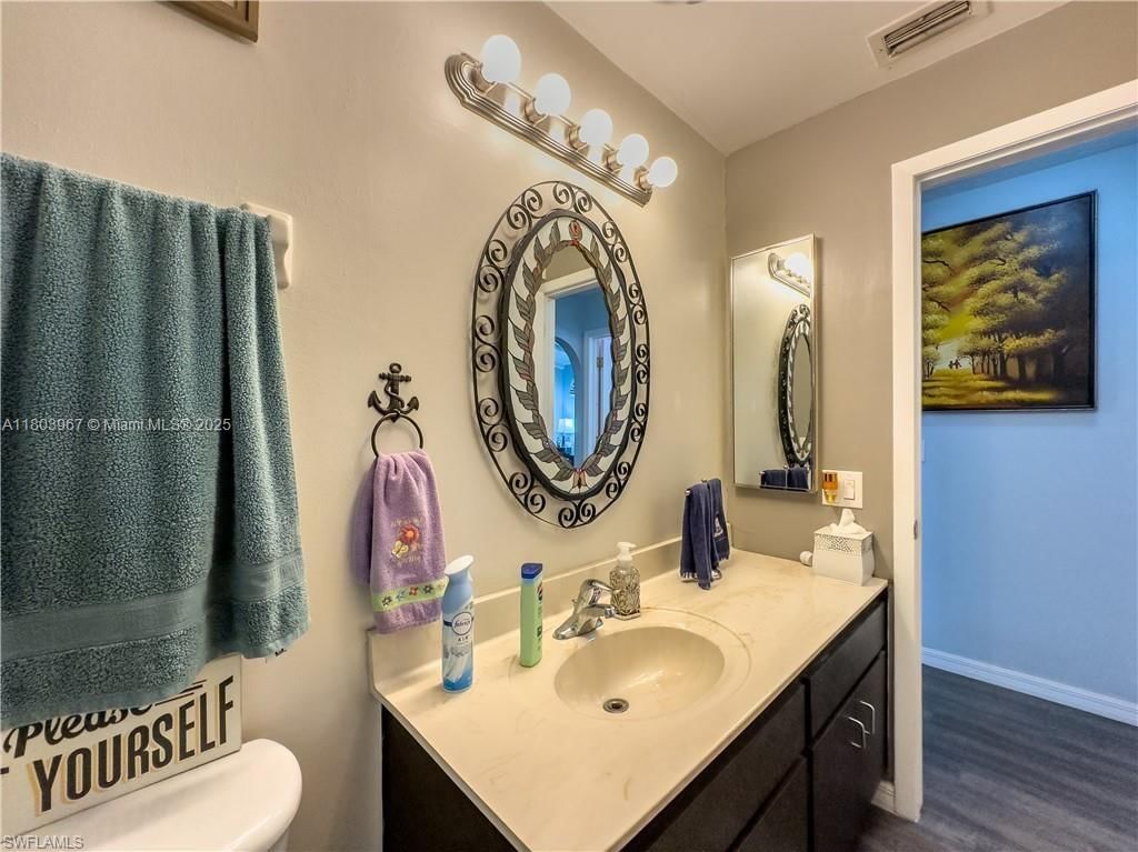 Real estate property located at 920 4th Pl, Lee, Cape Coral, Cape Coral, FL