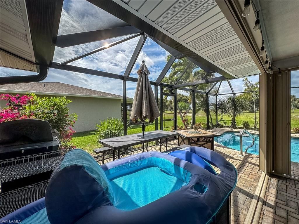 Real estate property located at 920 4th Pl, Lee, Cape Coral, Cape Coral, FL