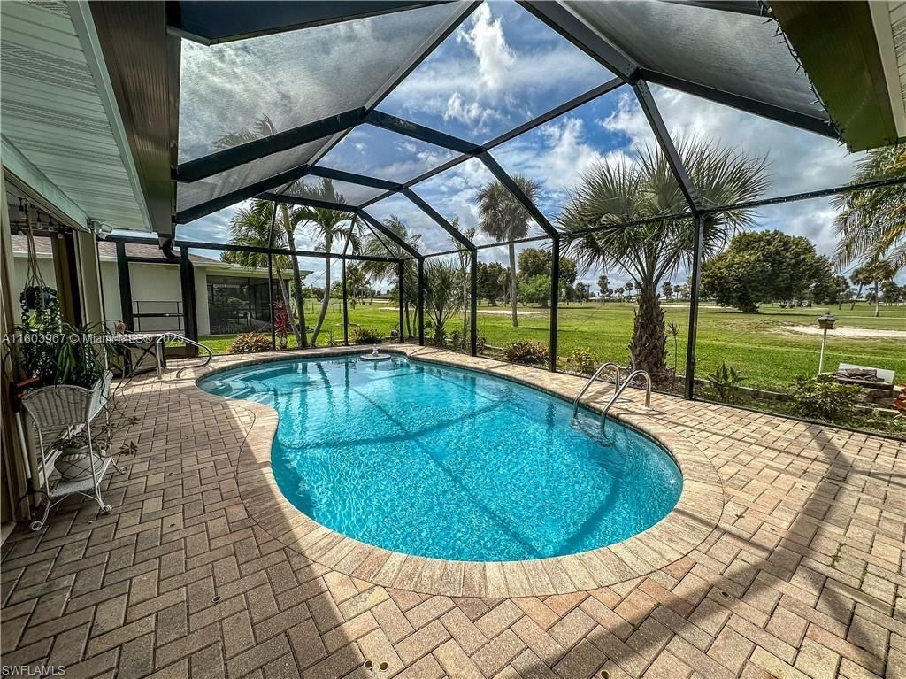 Real estate property located at 920 4th Pl, Lee, Cape Coral, Cape Coral, FL