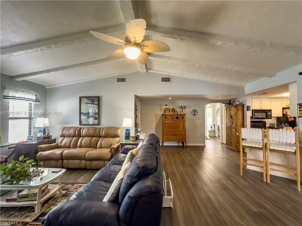 Real estate property located at 920 4th Pl, Lee, Cape Coral, Cape Coral, FL