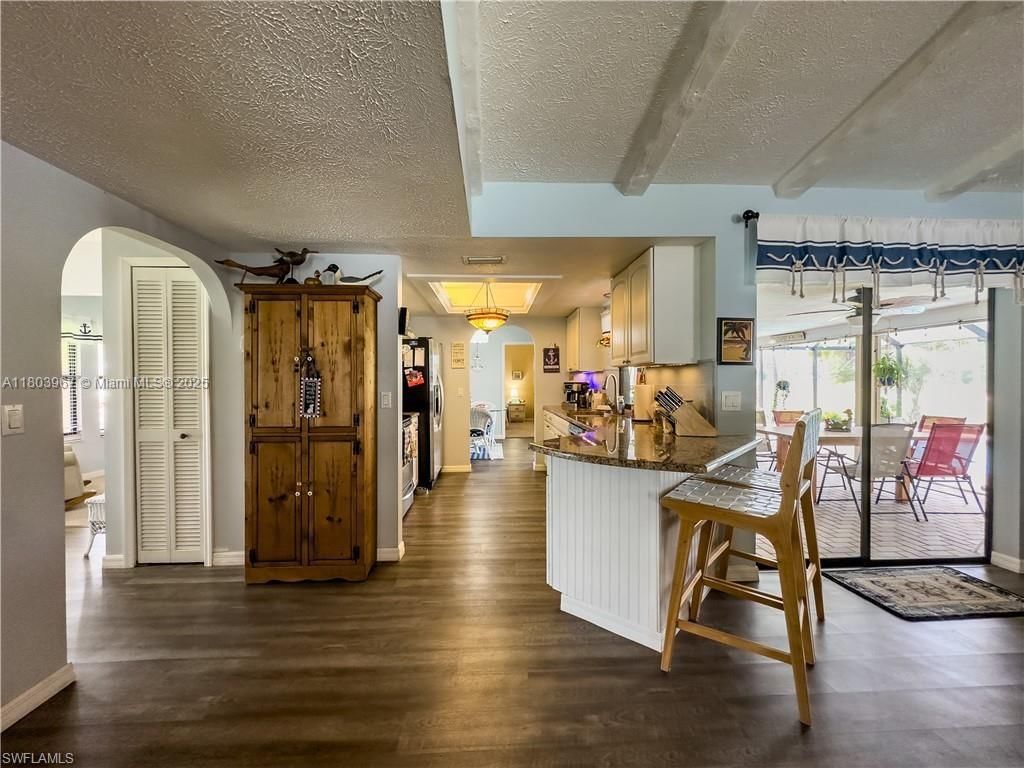 Real estate property located at 920 4th Pl, Lee, Cape Coral, Cape Coral, FL