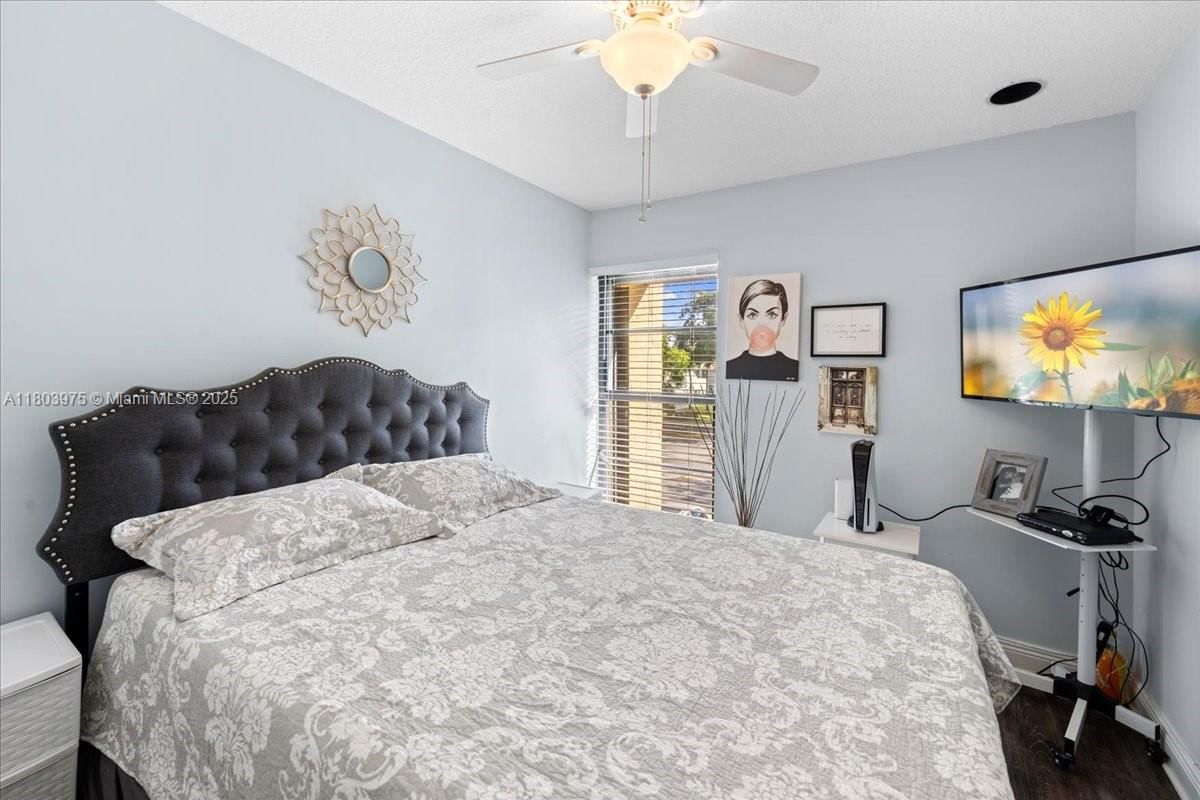 Real estate property located at 1150 99th Ave #69, Broward, Westview Condominium No S, Pembroke Pines, FL
